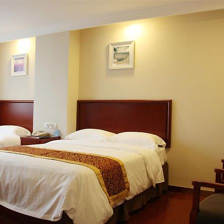 Greentree Inn Jiangsu Suzhou Kunshan High Speed Rail Station Hengshan Road Express Hotel Buitenkant foto