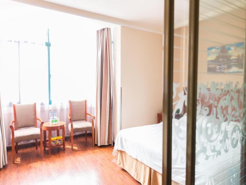 Greentree Inn Jiangsu Suzhou Kunshan High Speed Rail Station Hengshan Road Express Hotel Buitenkant foto
