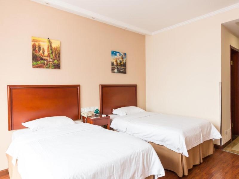 Greentree Inn Jiangsu Suzhou Kunshan High Speed Rail Station Hengshan Road Express Hotel Buitenkant foto