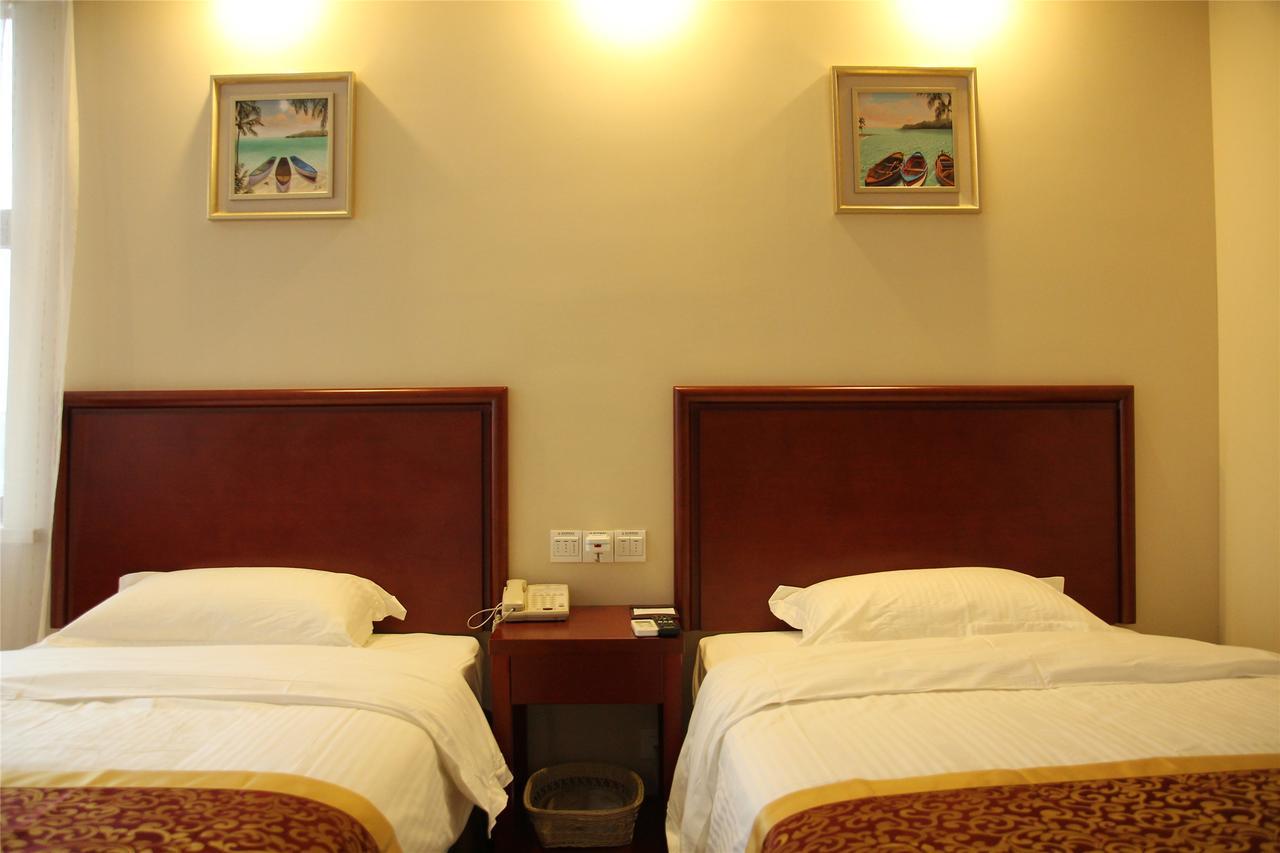 Greentree Inn Jiangsu Suzhou Kunshan High Speed Rail Station Hengshan Road Express Hotel Buitenkant foto