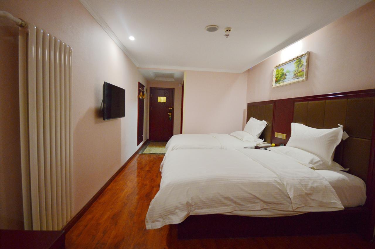Greentree Inn Jiangsu Suzhou Kunshan High Speed Rail Station Hengshan Road Express Hotel Buitenkant foto
