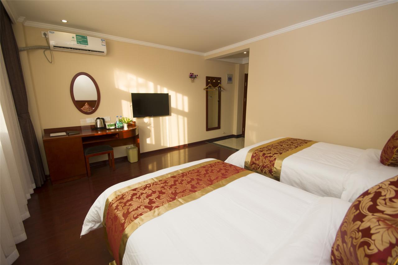 Greentree Inn Jiangsu Suzhou Kunshan High Speed Rail Station Hengshan Road Express Hotel Buitenkant foto